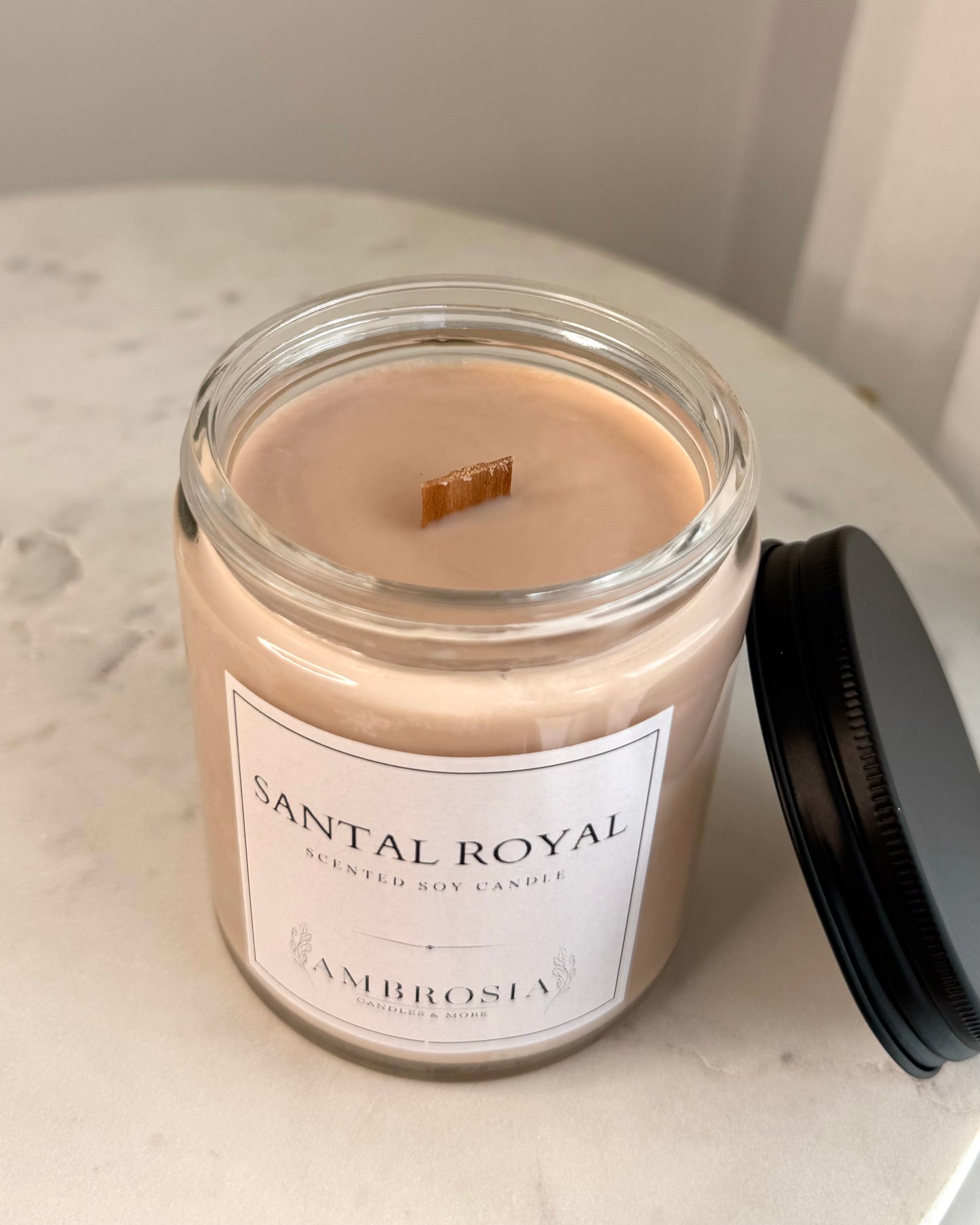 Santal Royal illatgyertya fa kanóccal