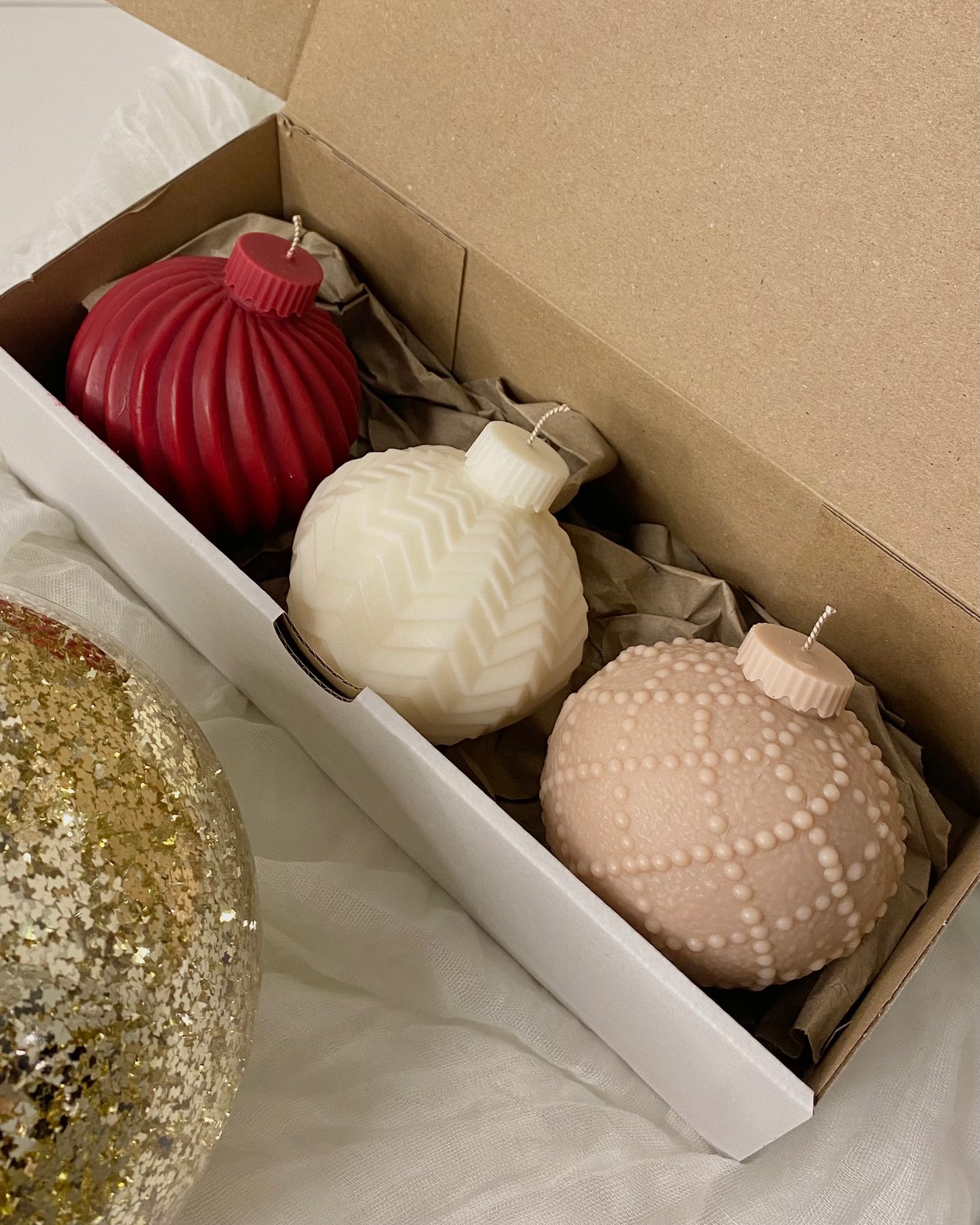 Gömb gyertyák szettben