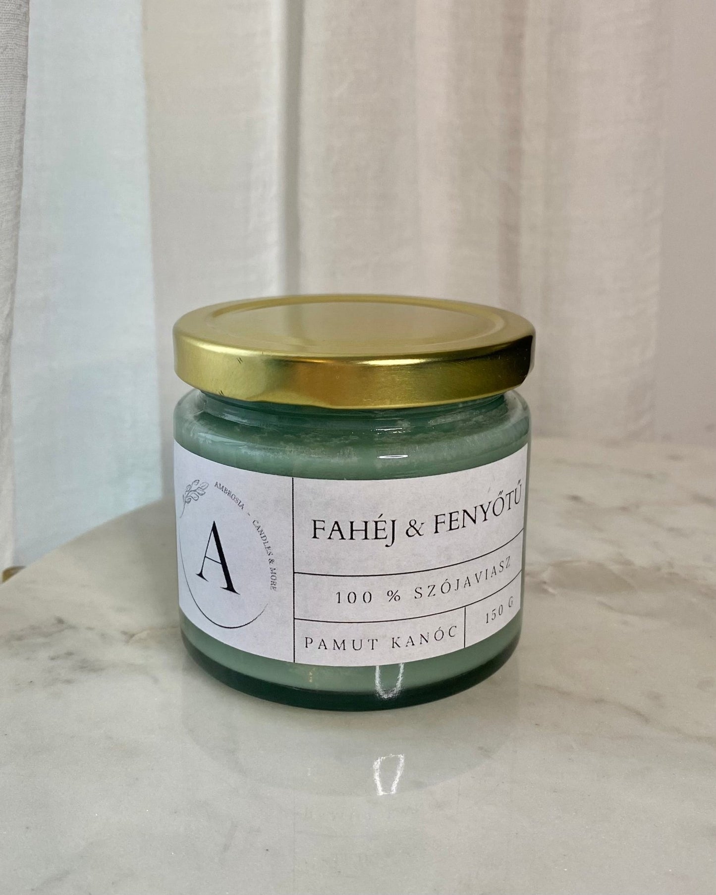 Fahéj és fenyőtű illatgyertya pamut kanóccal - AMBROSIA Candles & More
