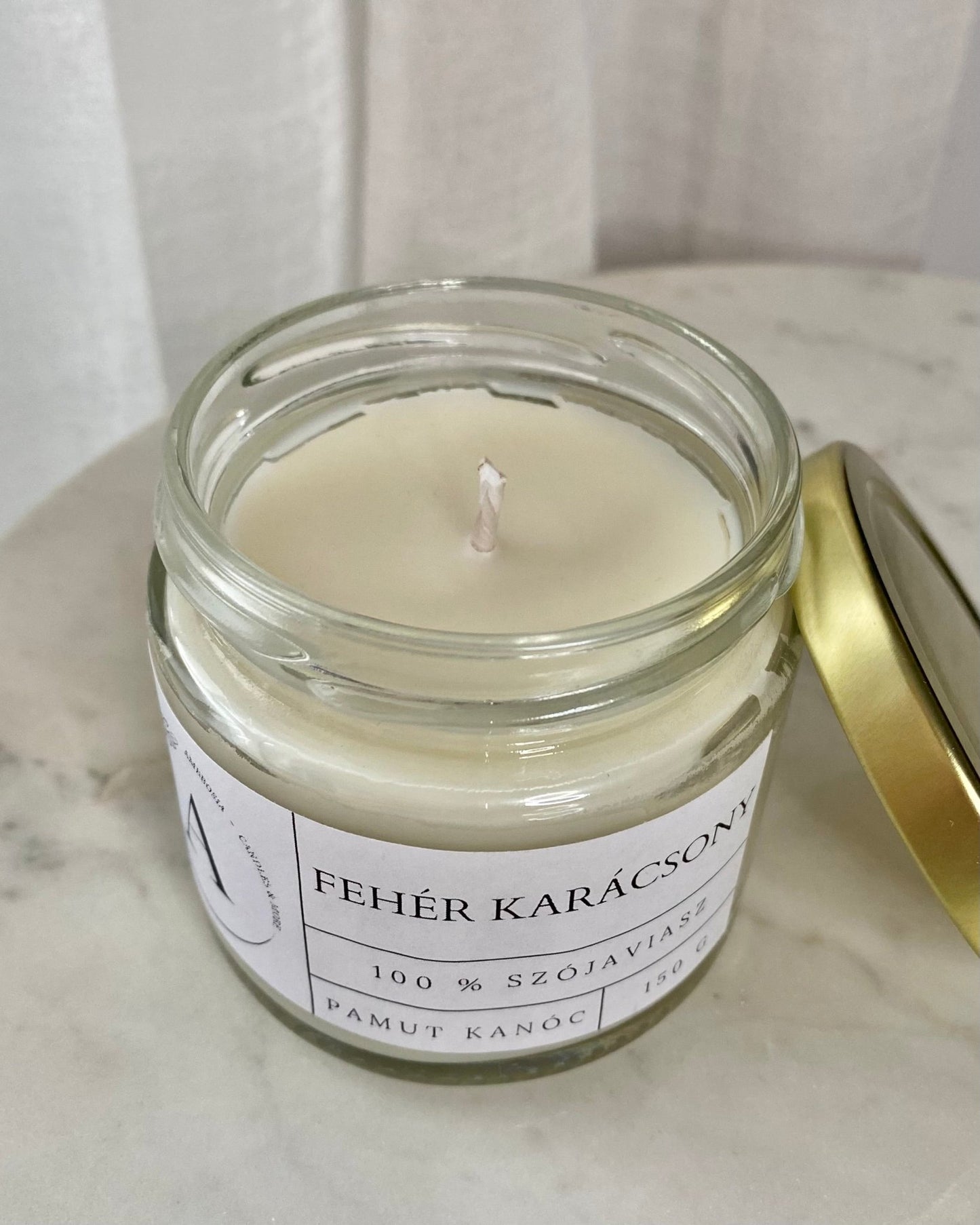 Fehér karácsony illatgyertya pamut kanóccal - AMBROSIA Candles & More