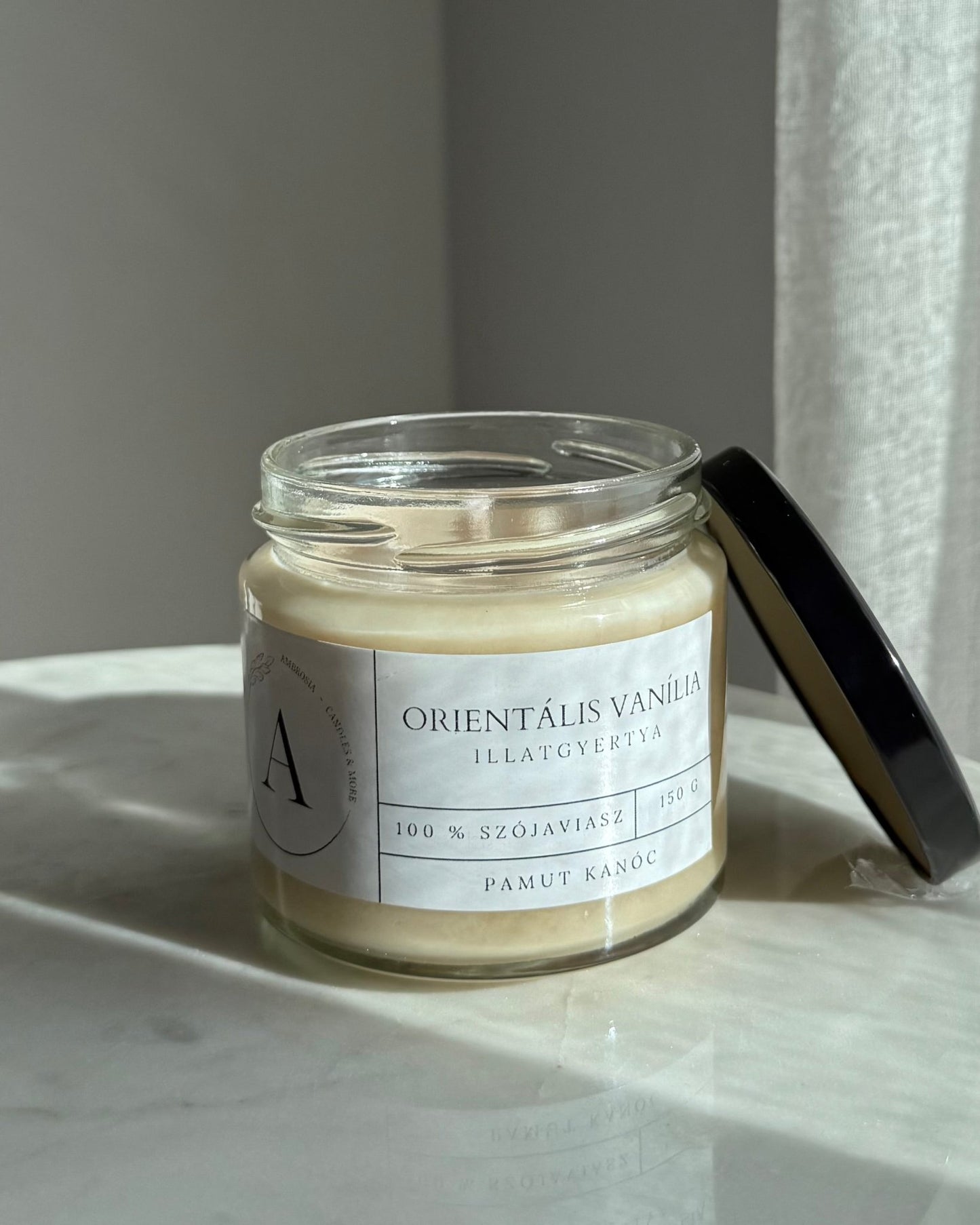 Orientális vanília illatgyertya pamut kanóccal - AMBROSIA Candles & More