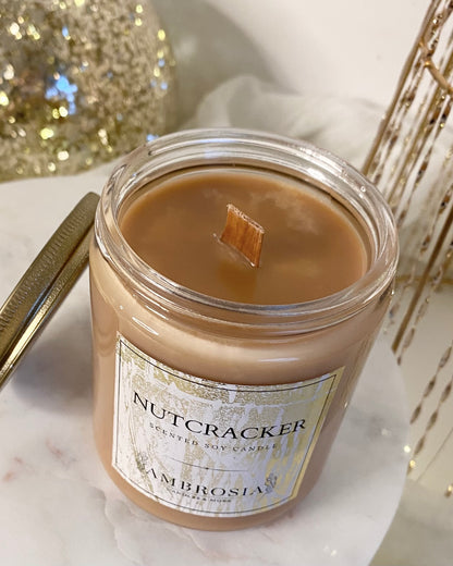 Nutcracker illatgyertya