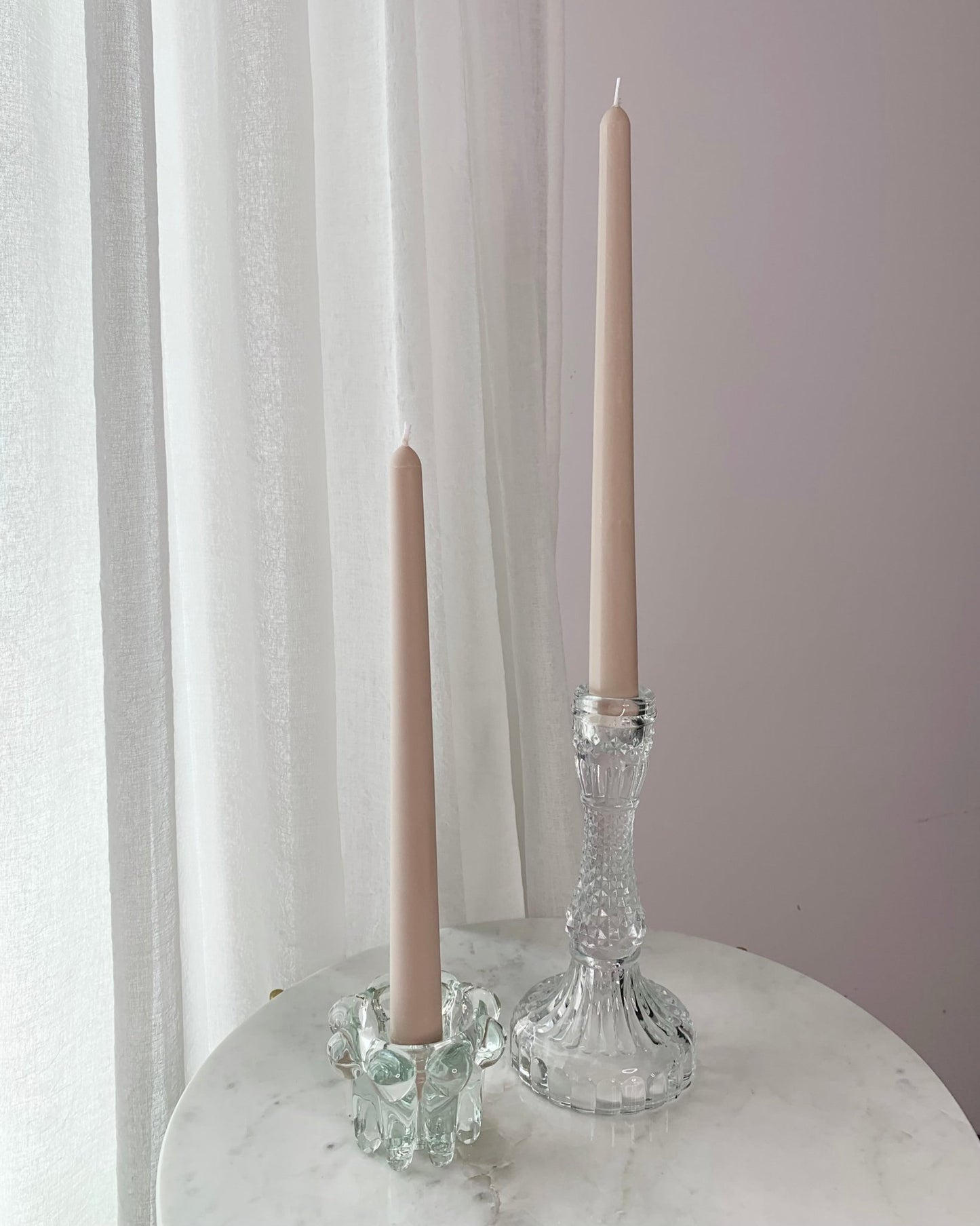 Bézs hosszú gyertyák szettben - AMBROSIA Candles & More