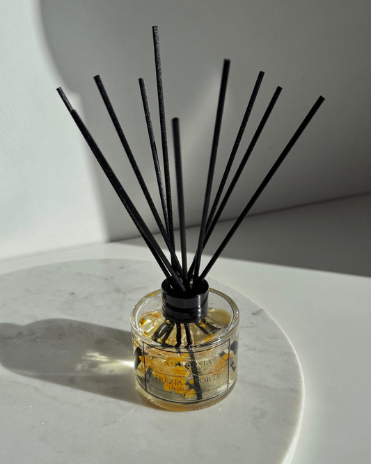 Frézia & körte lakásillatosító - AMBROSIA Candles & More