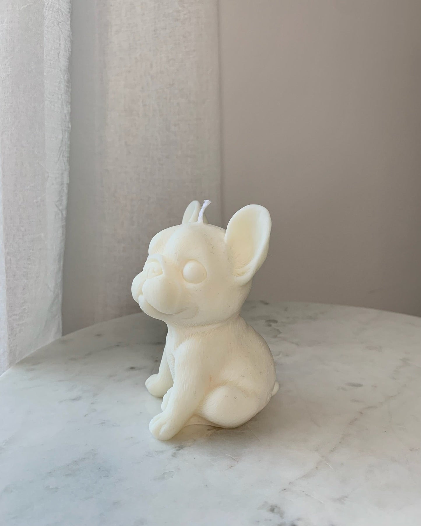 Natúr francia buldog gyertya - AMBROSIA Candles & More